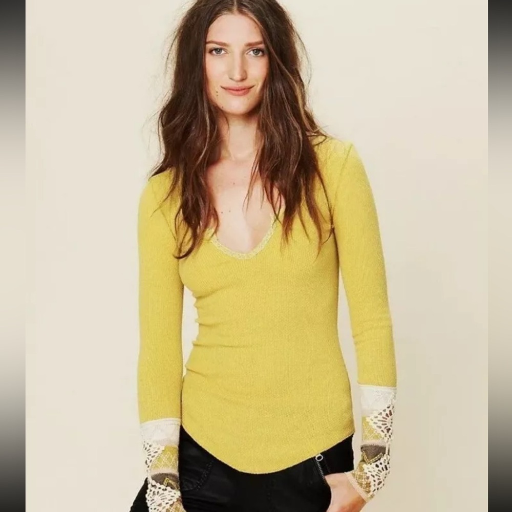 Free People Kombucha Crochet Knit Cuff‎ Thermal Top Chartreuse Size Small